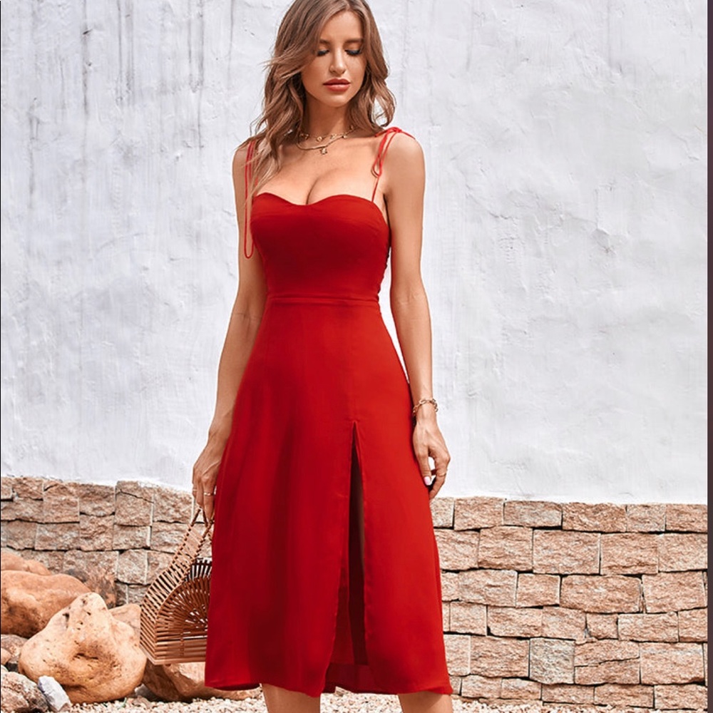 Cup she red dress 🥰❤️